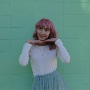 Meet your Posher, Alyssa